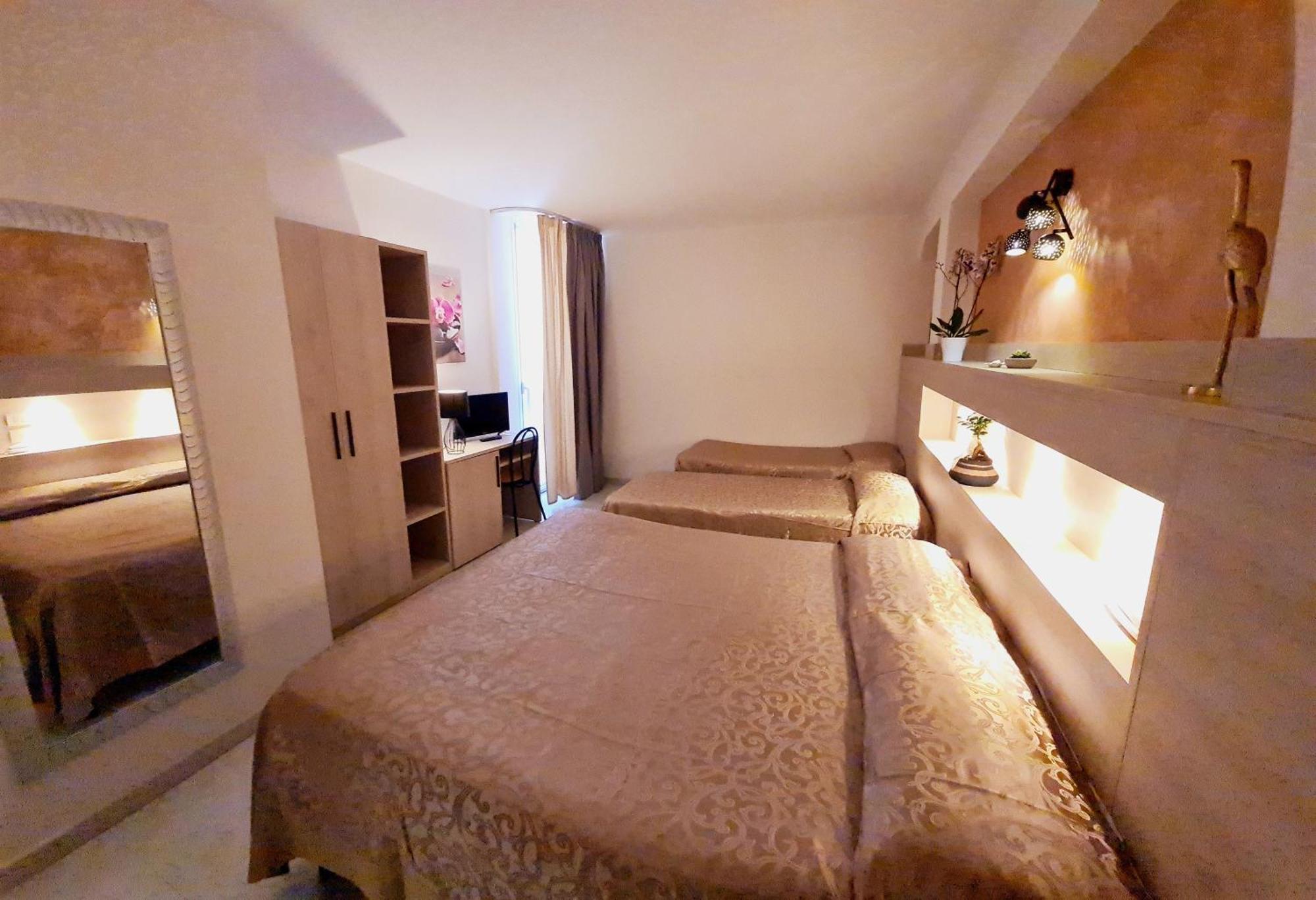 Hotel Laura Cesenatico Habitación foto